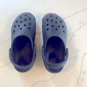 Crocs Black Size: 4-5  XS